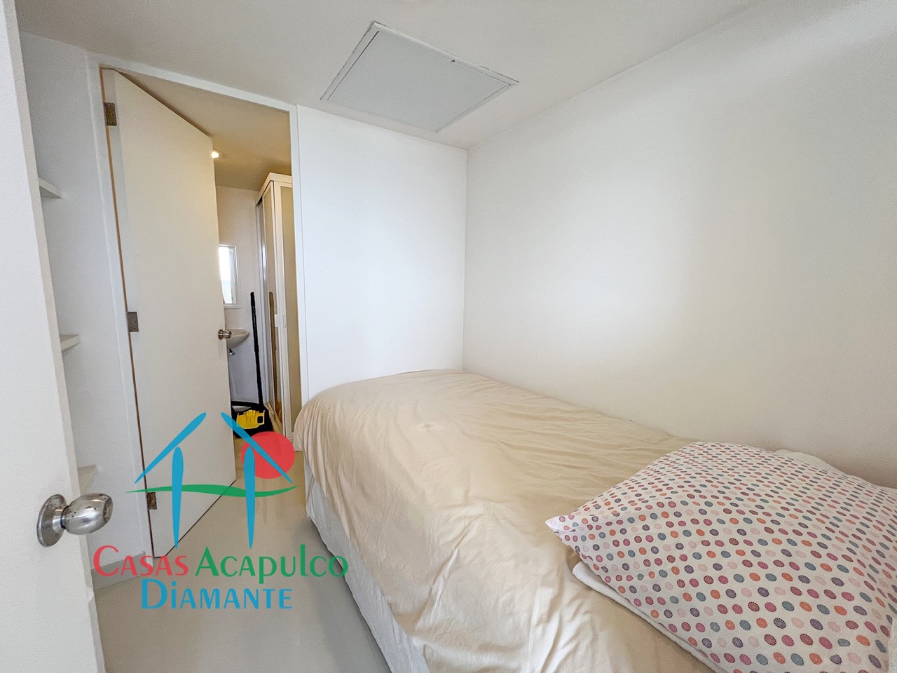 Playamar Tres Cantos T6 401 - Cuarto de servicio 1